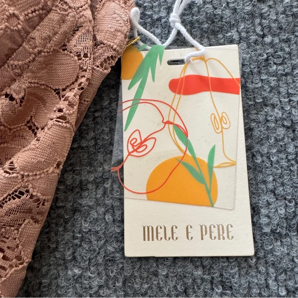 Mele e Pere Lace Bralette Nude Blush Floral Adjustable Strap NWT M